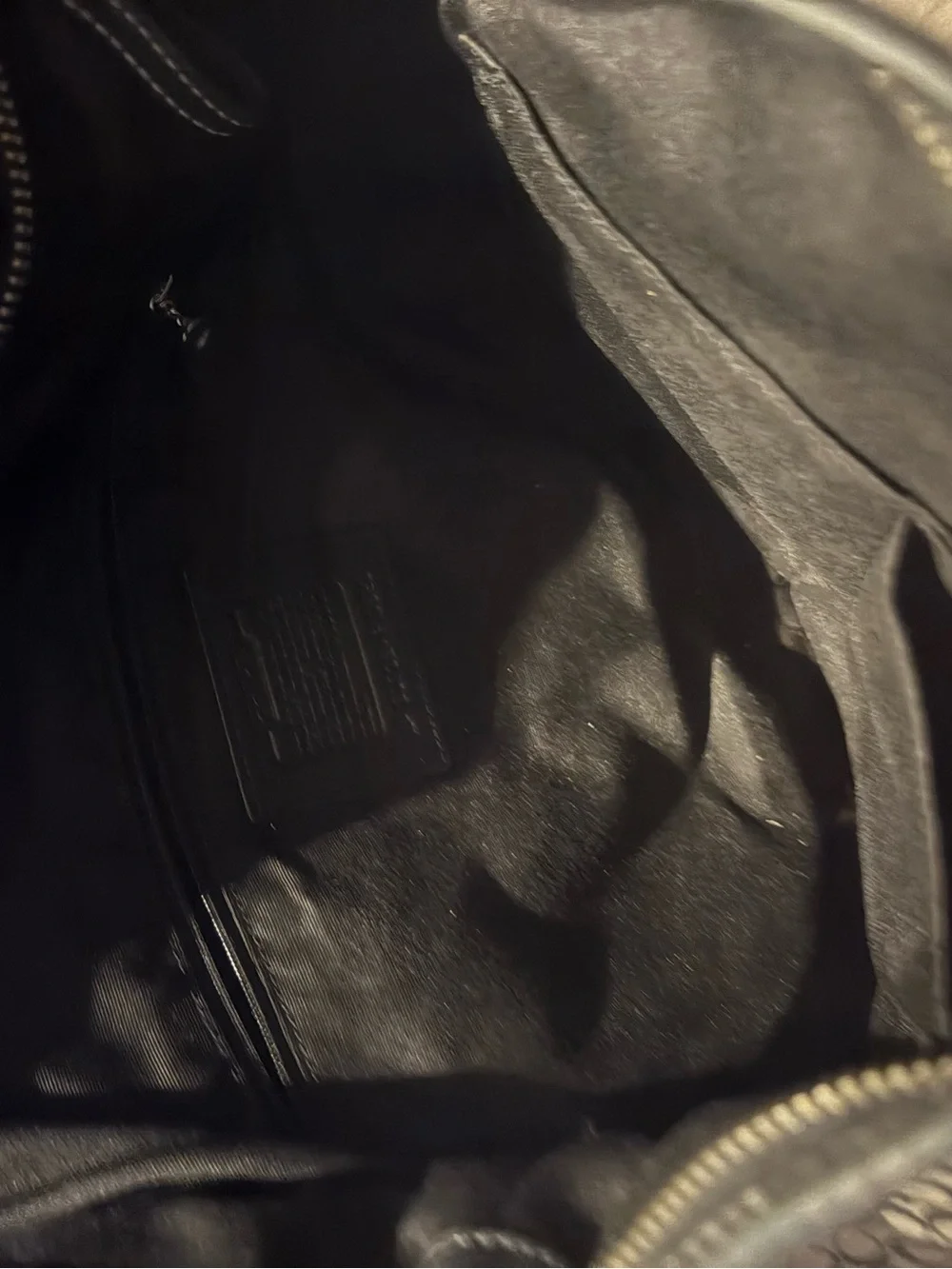 Classic Coach Black and Gray Shoulder Bag - Picture 7 of 11